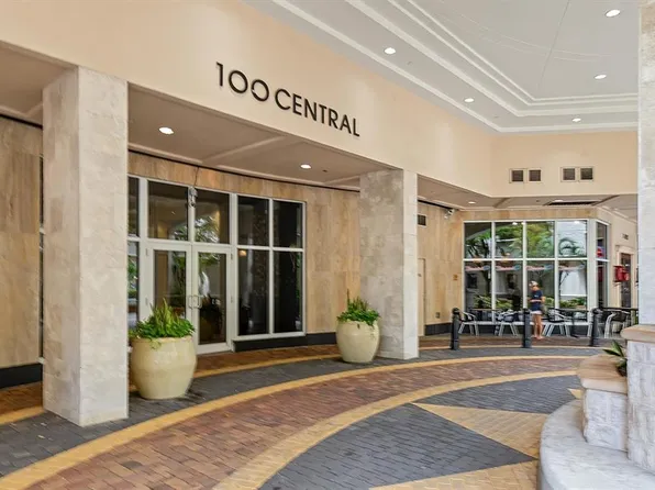 100 CENTRAL AVENUE #B305, SARASOTA, FL 34236