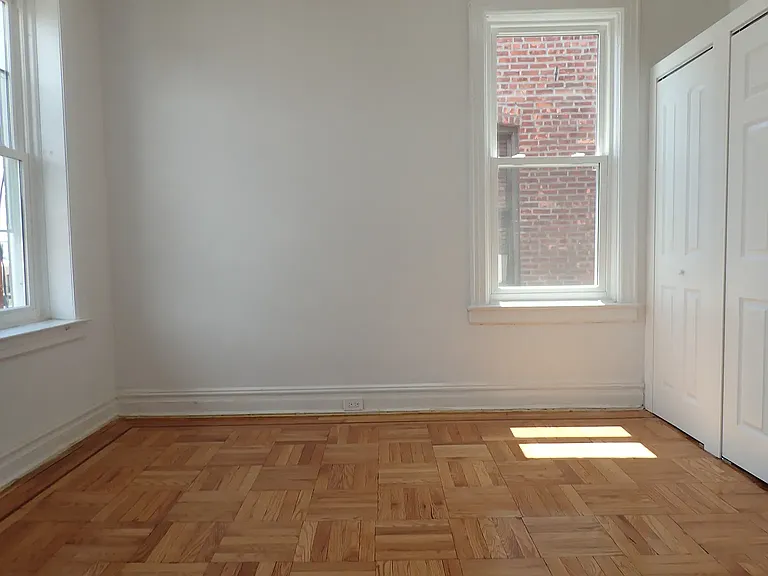 663 E 94th St #3 — Photo 12