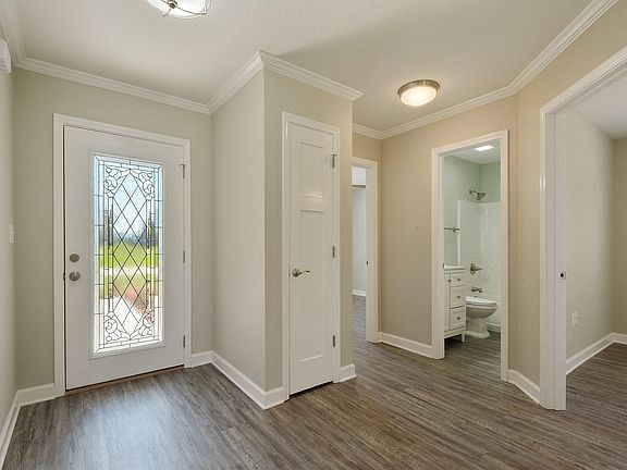 3rd image of 11359 Crystal Lake Dr