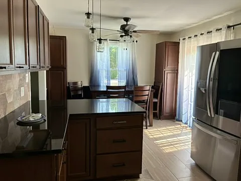 4307 N Lakefront Dr — Photo 4