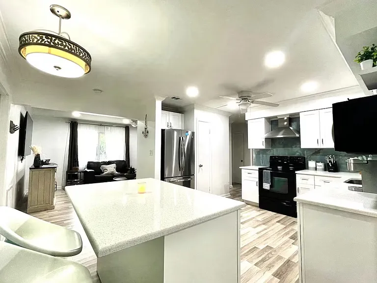 10940 Dorothy Ln — Photo 15