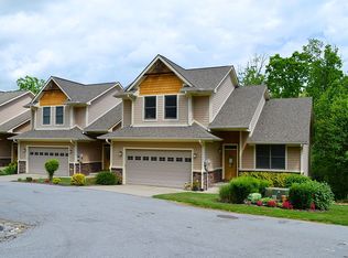 29 Winter Hawk Dr, Arden, NC 28704