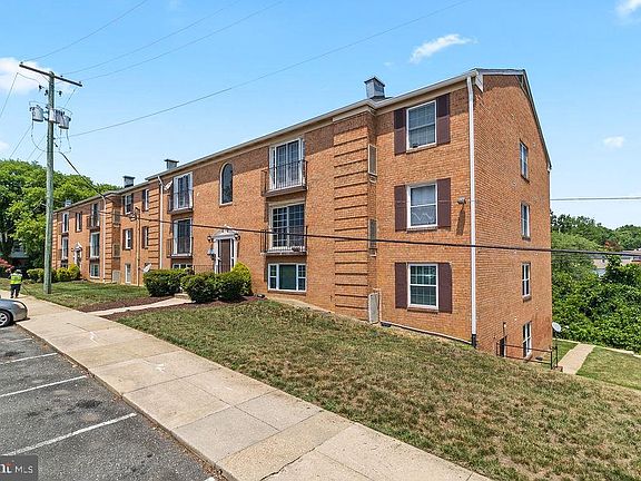 2nd image of 3803 Swann Rd APT 101
