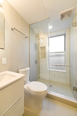 Rented by Veracity NYC LLC | media 29