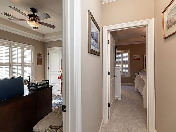 5th image of 30 Running Brook Ln