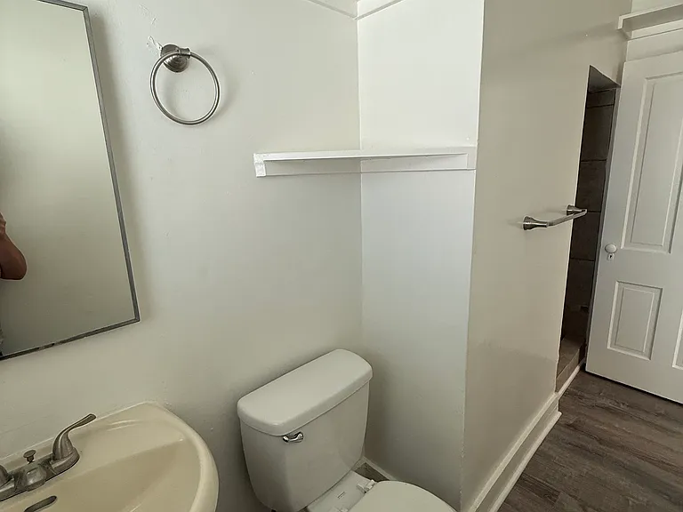 27347 Main St #11 — Photo 8