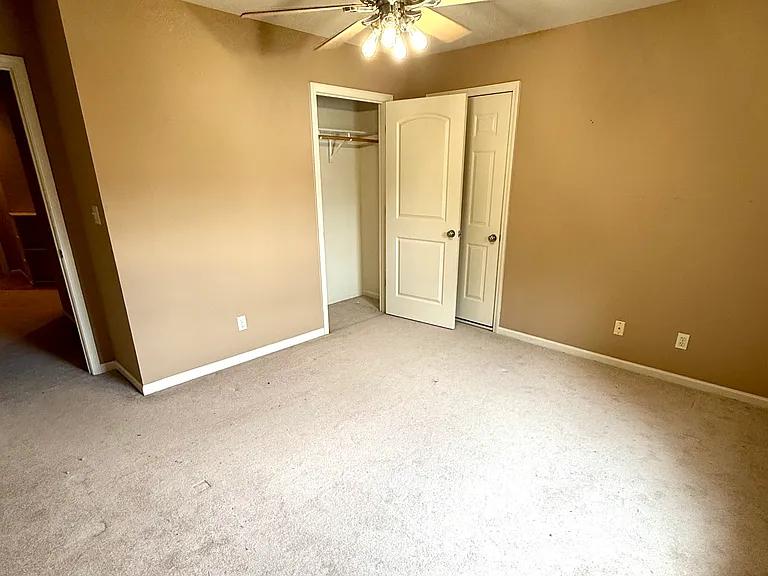 3601 Chapel Hill Rd — Photo 25