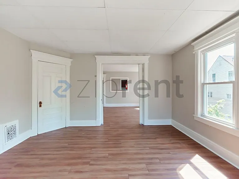 30 Forest Park Ave #2 — Photo 17