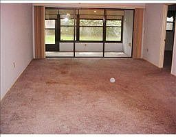 4th image of 7831 Radcliffe Cir