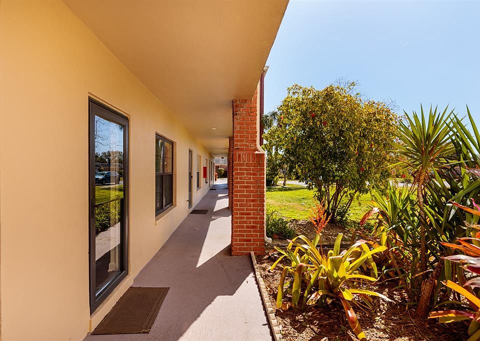 1st image of 930 85TH AVENUE N #104