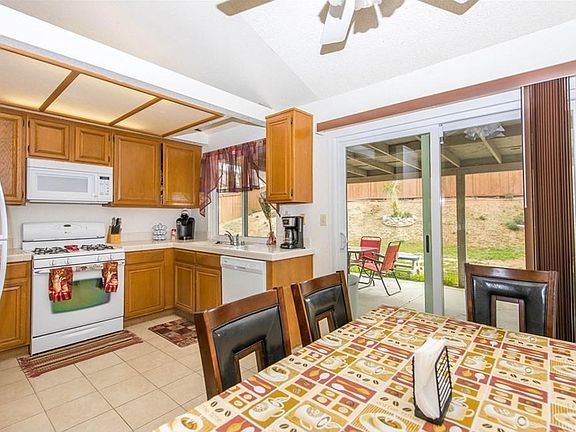 4th image of 10718 Rock Rose Pl