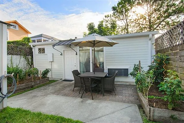 2327 Soniat St #B — Photo 1
