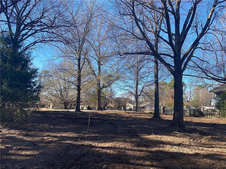 1st image of 1602 N Sang Ave