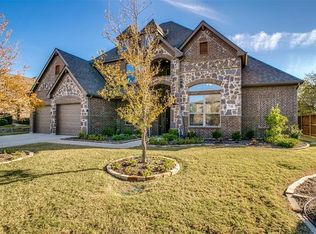 210 Hillstone Dr, Midlothian, TX 76065