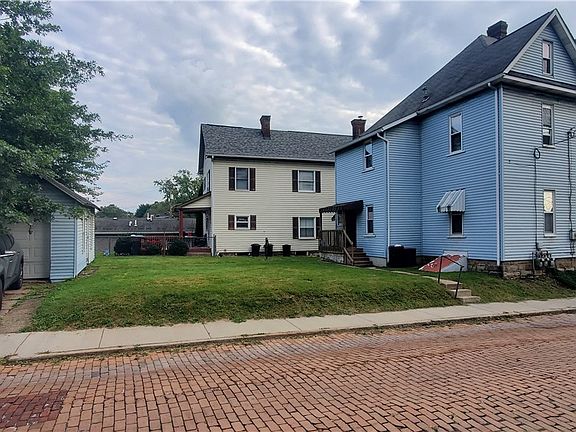 2nd image of 220 Mercer St