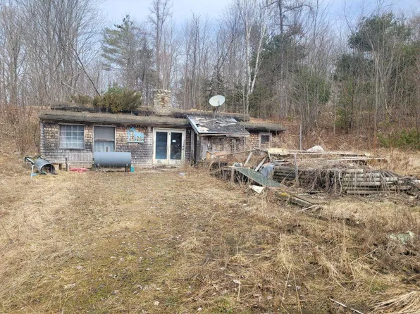 609 Halldale Road, Montville, ME 04941