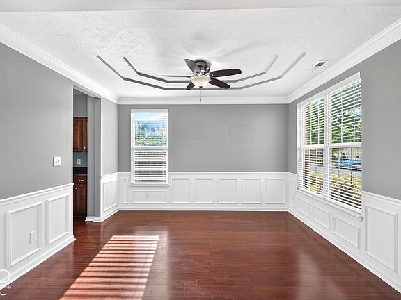 3rd image of 11220 Beardsley Way