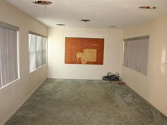 4th image of 1226 Lynwood Ave