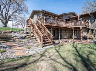 27 N Ranch Oak Pl, Sioux Falls, SD 57110