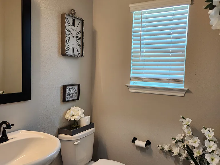 1000 Nogalito Ave — Photo 23