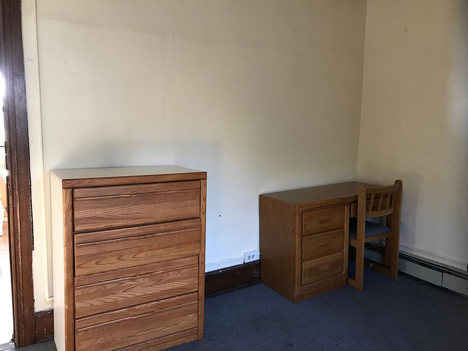 1st image of 230 Pleasant St