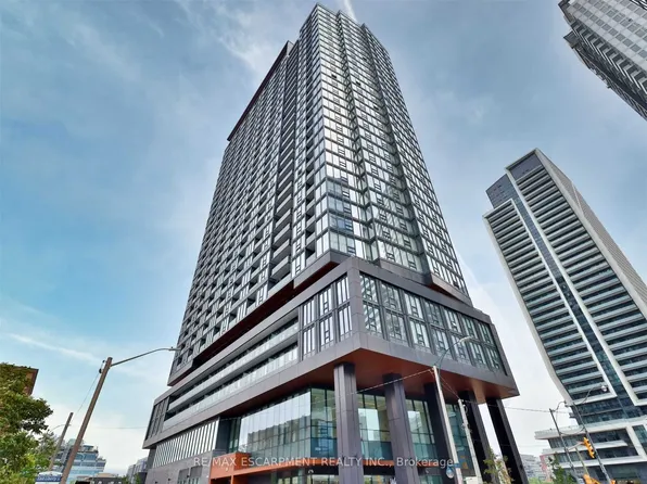 19 Western Battery Rd, Toronto, ON