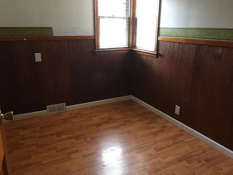 700 Kern St — Photo 6