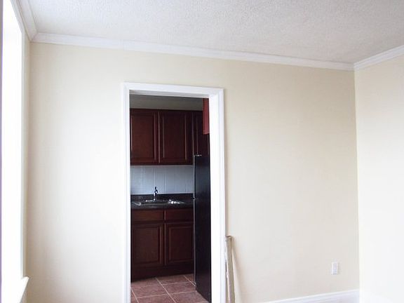 3rd image of 247 W 149th St APT 5B