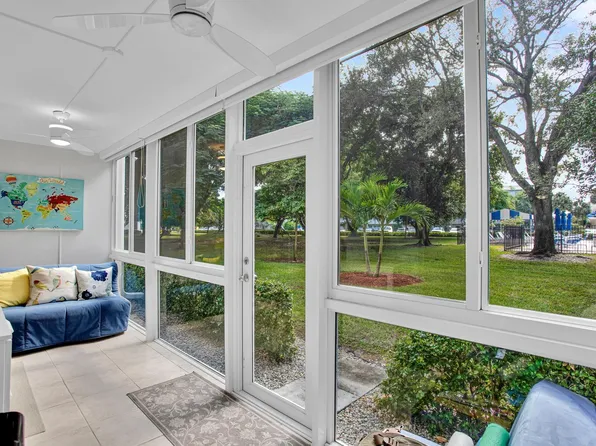 3001 Portofino Isle #L1, Coconut Creek, FL 33066