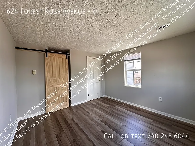 624 Forest Rose Ave #D — Photo 3