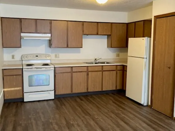 West Elm Apartments, 840 W Elm St #D6b511922, Wauseon, OH 43567