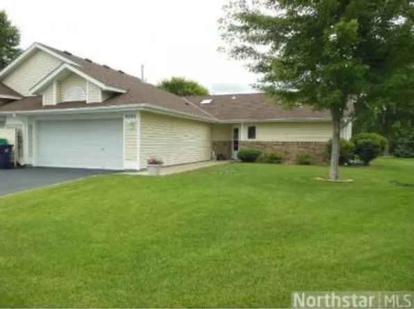 9205 Yorkshire Ln N, Brooklyn Park, MN 55443