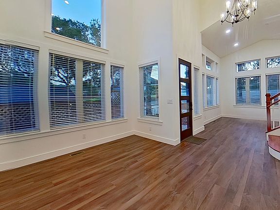 5th image of 1 Penngrove Ave