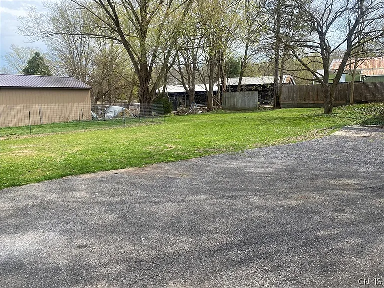 360 Fulton St — Photo 16