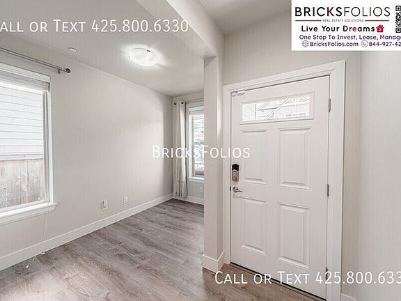 4th image of 14902 16th Ave W