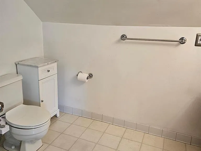 1109 Ferris Ave #Suite 202-202 — Photo 9