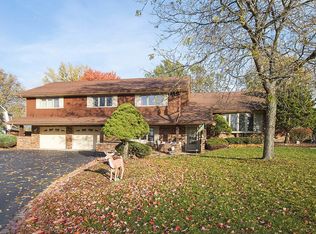 7801 Silver Ct, Orland Park, IL 60462