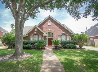2111 Old Legend Dr, Sugar Land, TX 77478