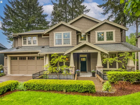 1609 SW Joshua St, Portland, OR 97219
