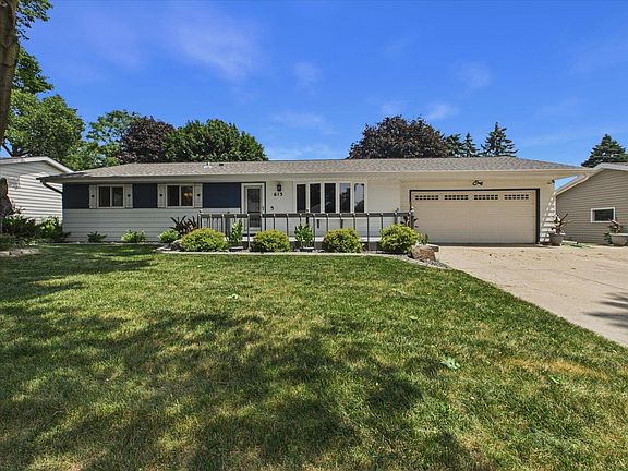 5th image of 613 Whitehall Dr