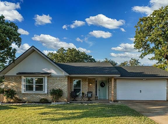 2nd image of 8205 Timberlane Ct