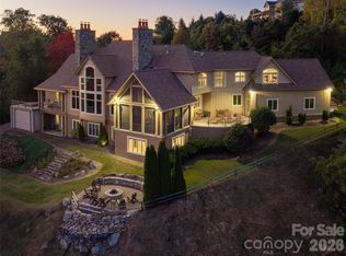637 Altamont Vw, Asheville, NC 28804
