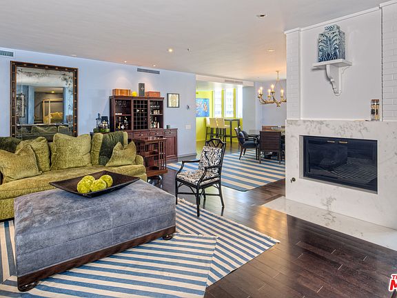 2nd image of 10375 Wilshire Blvd APT 2F