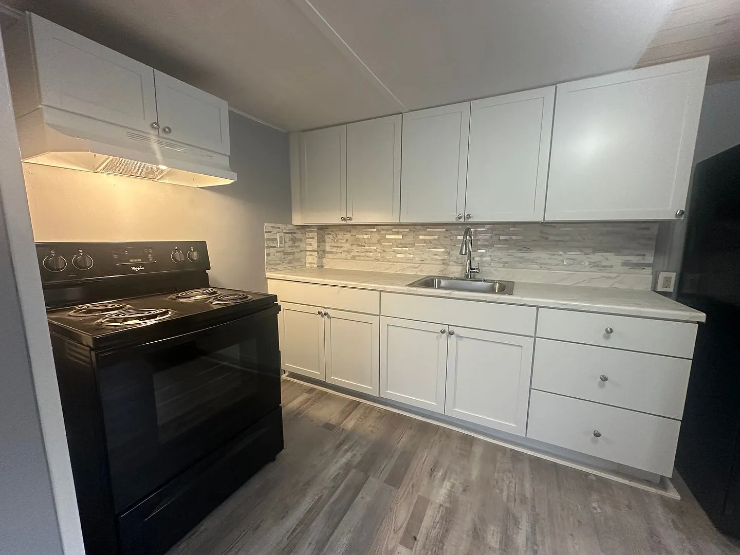 237 King St — Photo 2