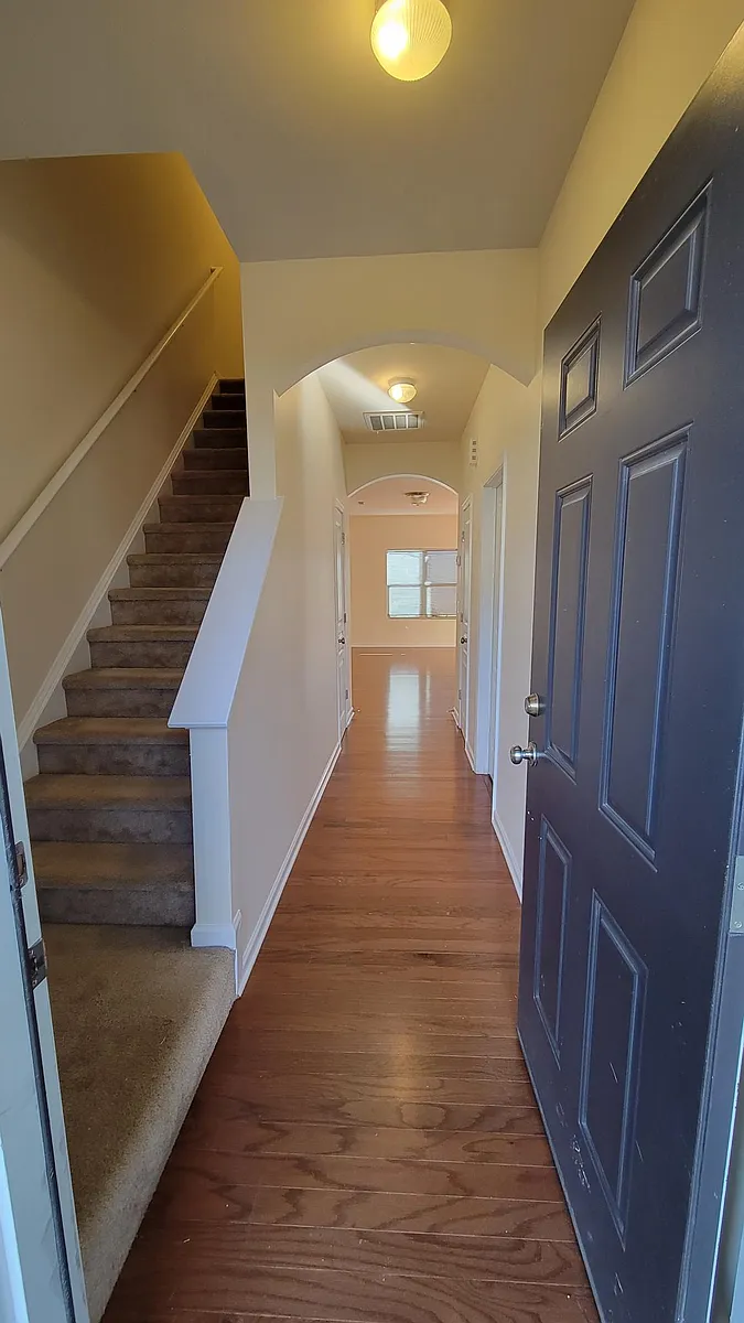 Building Photo - 6824 Creft Cir