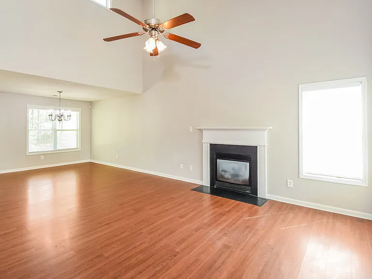 108 Mount Comet Ct — Photo 5