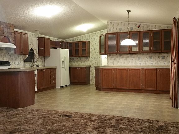 5th image of 160 Brianna Ct