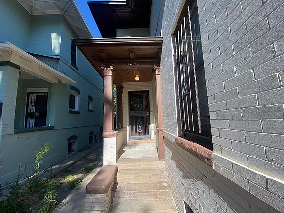 3rd image of 1649 Vine St