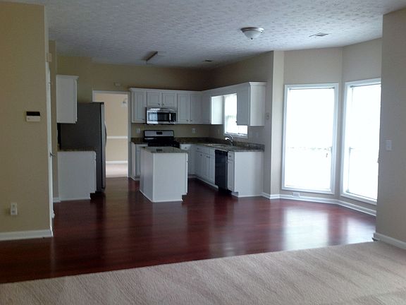 5th image of 4725 Wynnmeade Ln