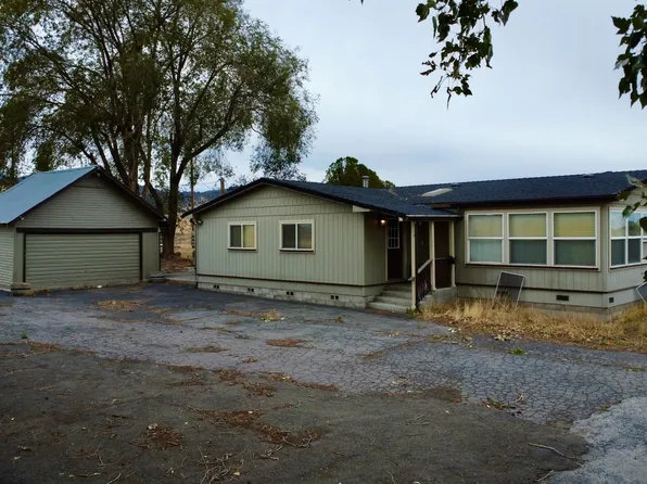 8331 Siskiyou Blvd, Grenada, CA 96038